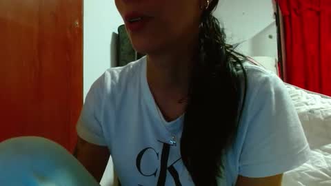 Snapshot of sexmilkdirty chatting on October 27, 11:38 pm sexmilkdirty online show from October 27, 11:38 pm