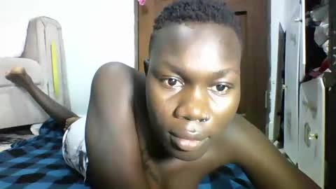 Snapshot of sexqueen02 chatting on September 12, 11:40 pm sexqueen02 online show from September 12, 11:40 pm