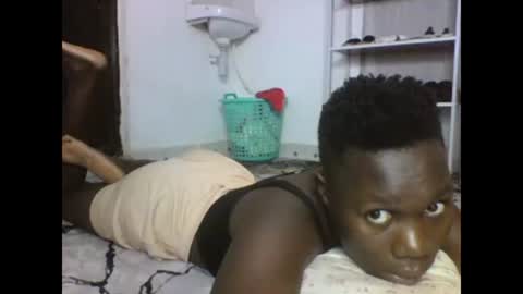 Snapshot of sexqueen02 chatting on February 22, 11:03 pm sexqueen02 online show from February 22, 11:03 pm