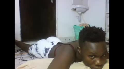 Snapshot of sexqueen02 chatting on February 23, 11:25 pm sexqueen02 online show from February 23, 11:25 pm