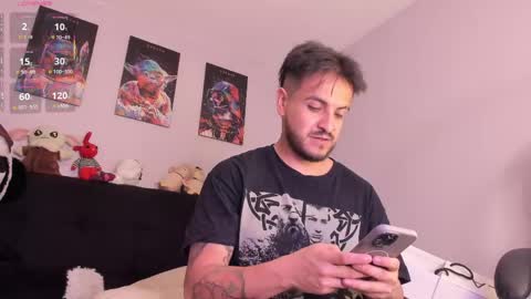 Ask me  online show from April 13, 11:09 pm