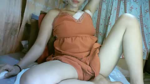 Snapshot of sexxiemegummi chatting on February 17, 7:15 am Megummi or Meg online show from February 17, 7:15 am