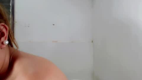 sexxxy_caroline online show from June 28, 9:00 pm