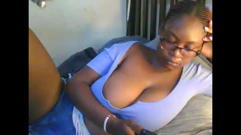 sexxy_mish online show from March 24, 4:51 am