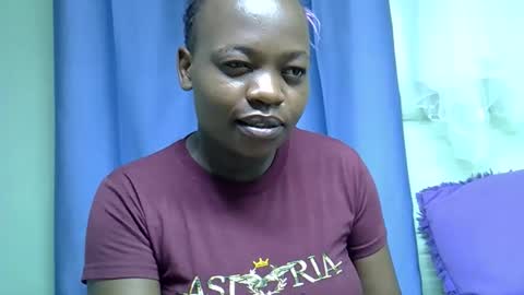 African Queen online show from April 15, 7:49 pm