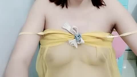 sexy8685 online show from April 5, 8:22 am