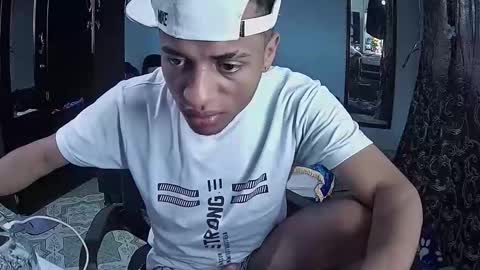 Sebastian online show from April 16, 8:09 pm