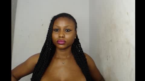Snapshot of sexy_badgirl2 chatting on September 28, 8:12 am Sexy blackgirl2 online show from September 28, 8:12 am