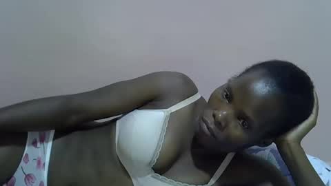 sexy_dolly2 online show from January 31, 9:12 pm