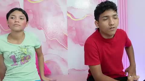 sexy_girls_extremes online show from July 6, 11:28 pm