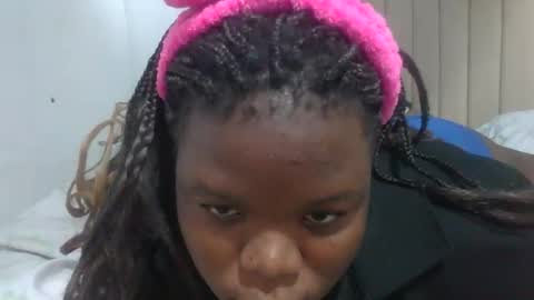 Sexy hottiee online show from May 12, 11:36 pm