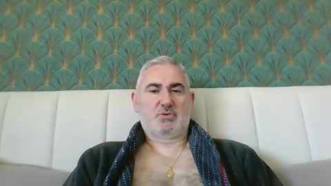 Antonio online show from April 3, 10:00 am