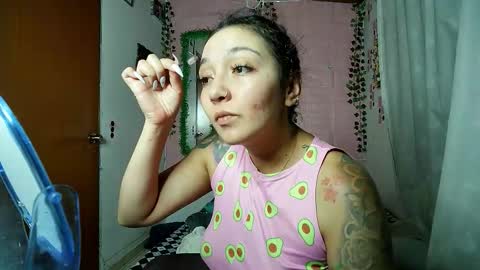 Snapshot of sexy_lolas chatting on September 22, 2:37 am sexy lolas online show from September 22, 2:37 am