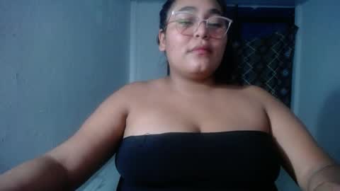 SIRENA LOVE online show from April 4, 5:47 am