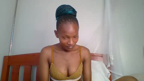 Snapshot of sexy_lucy012 chatting on February 14, 10:59 am sexy_lucy012 online show from February 14, 10:59 am