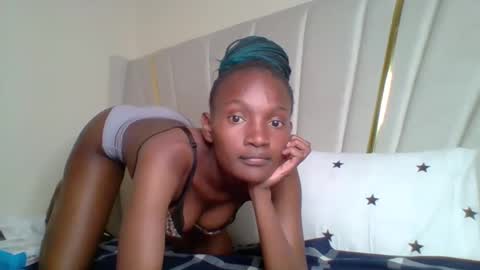 Snapshot of sexy_lucy012 chatting on March 5, 4:35 pm sexy_lucy012 online show from March 5, 4:35 pm