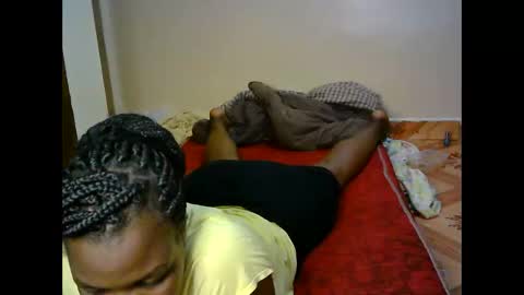 sexy_lunah online show from March 7, 6:41 pm