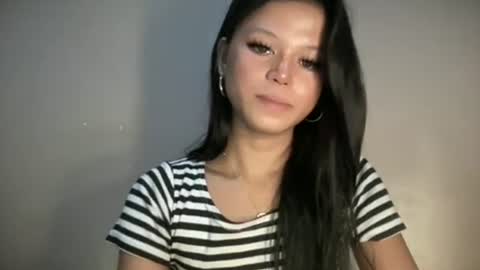 Nicole online show from June 9, 11:43 am