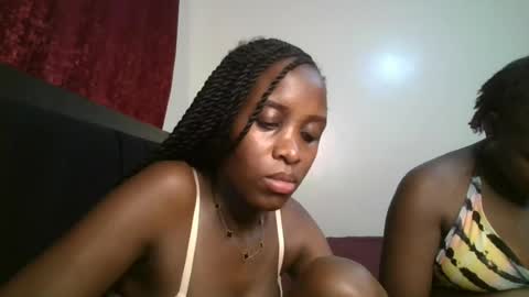 sexy_maya2 online show from July 4, 8:07 am