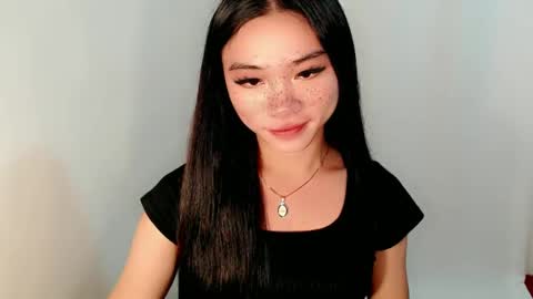 Snapshot of sexy_mikaxoxo chatting on February 23, 7:55 am mika online show from February 23, 7:55 am