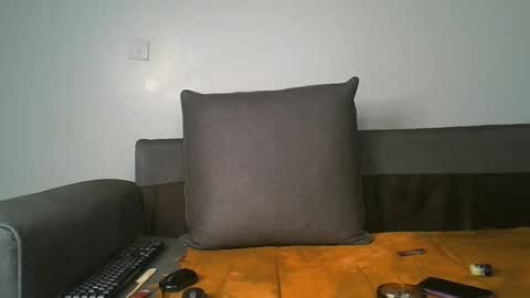 SEXY MOMAH online show from May 12, 8:56 am
