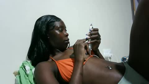 sexy_vennice online show from May 16, 4:38 pm