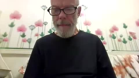 Daddy online show from February 22, 9:13 am