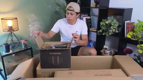 Aisha  Daniel online show from November 10, 6:54 pm