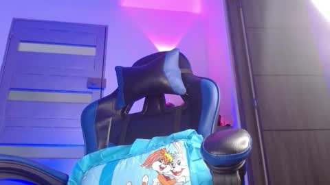 Iker online show from May 16, 1:10 pm