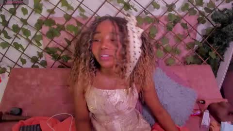 sofia online show from March 5, 3:15 am