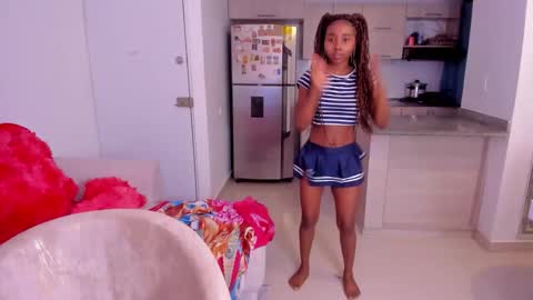Snapshot of sexybrunnetem chatting on September 27, 10:24 am sofia online show from September 27, 10:24 am