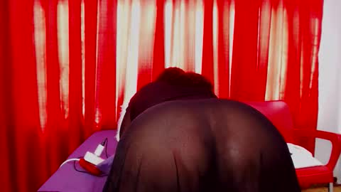 sexybustyboobs online show from October 23, 5:42 am