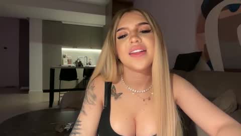 sexyclaireanais online show from May 9, 11:55 pm