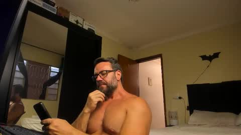 chris online show from January 9, 5:07 pm