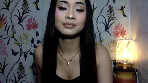 Snapshot of sexygoddessjade chatting on October 12, 8:40 am miss jade so online show from October 12, 8:40 am