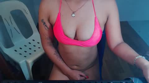 Snapshot of sexyhotbojean chatting on February 23, 1:46 am jeanken and jelian online show from February 23, 1:46 am