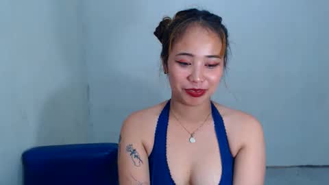 Snapshot of sexyhotbojean chatting on February 8, 2:26 am jeanken and jelian online show from February 8, 2:26 am