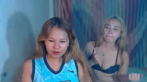 Snapshot of sexyhotbojean chatting on September 26, 6:16 pm jeanken and jelian online show from September 26, 6:16 pm