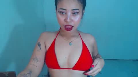 Snapshot of sexyhotbojean chatting on February 19, 4:55 am jeanken and jelian online show from February 19, 4:55 am