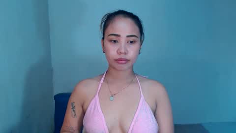 Snapshot of sexyhotbojean chatting on March 2, 3:24 am jeanken and jelian online show from March 2, 3:24 am