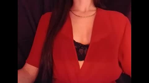 Snapshot of sexyideusa chatting on October 5, 3:52 pm Sexy online show from October 5, 3:52 pm