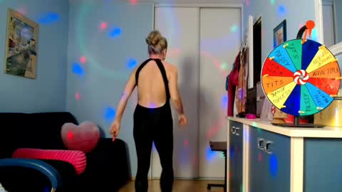 Jenny online show from January 29, 9:17 pm