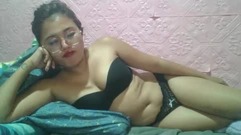 sexyjessa20 online show from June 5, 1:56 am