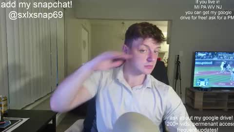 Snapshot of sexylax69 chatting on October 11, 1:32 am sexylax69 online show from October 11, 1:32 am