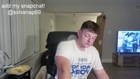 Snapshot of sexylax69 chatting on September 30, 12:43 am sexylax69 online show from September 30, 12:43 am