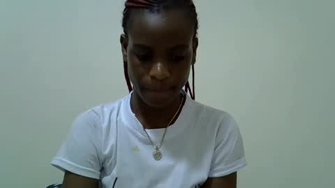 Snapshot of sexyliah chatting on October 14, 6:55 pm sexy liah online show from October 14, 6:55 pm