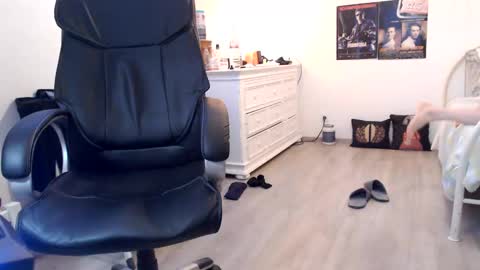 Snapshot of sexyman_fr chatting on March 4, 5:56 pm Vincent Vega online show from March 4, 5:56 pm