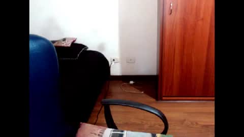 sexymone0618 online show from December 5, 3:09 am