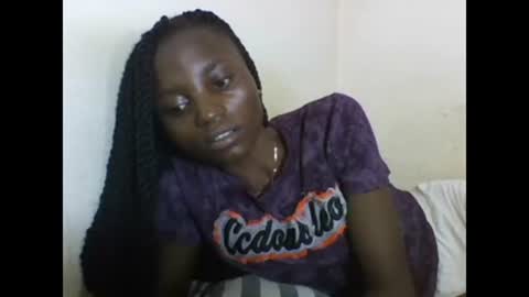 VIVIAN online show from February 17, 7:58 am