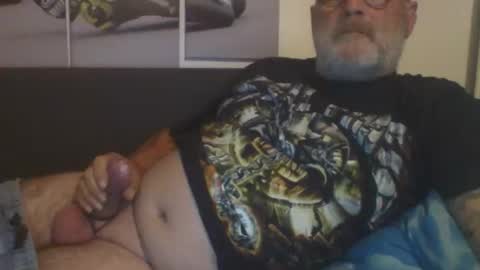 Snapshot of sexypaa chatting on September 11, 6:20 pm sexypaa online show from September 11, 6:20 pm